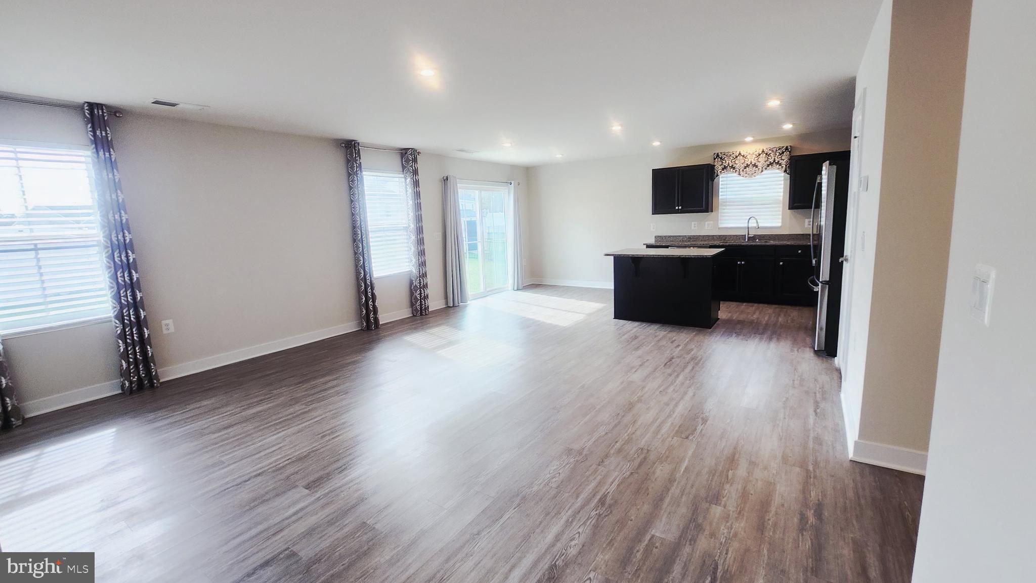 THE LAKES AT MARTINSBURG - Residential