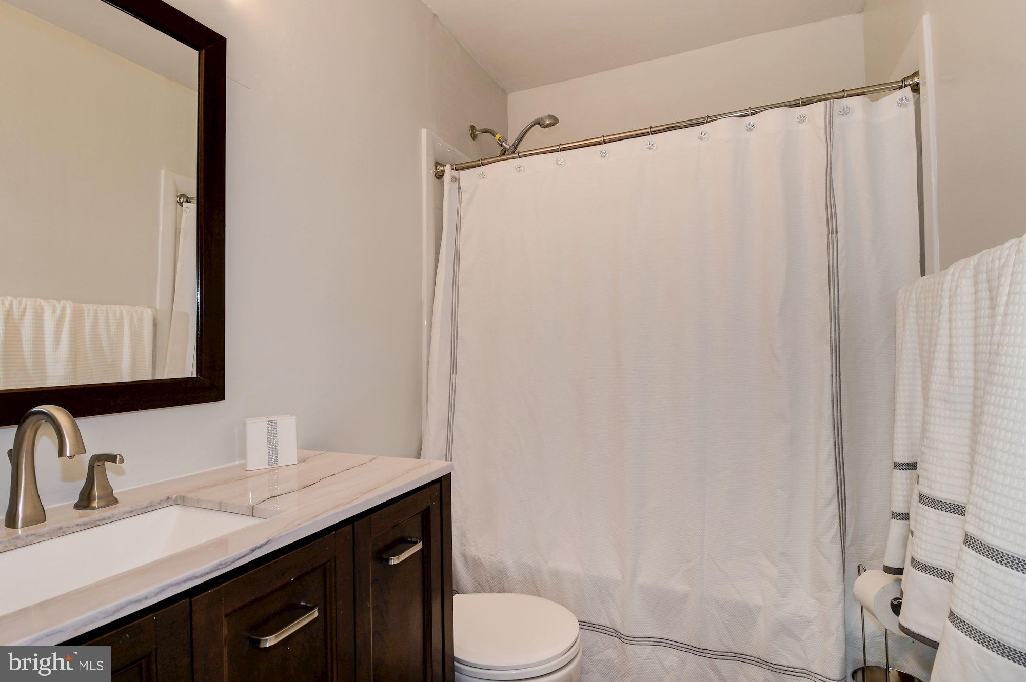 WINDSOR PARK - Residential