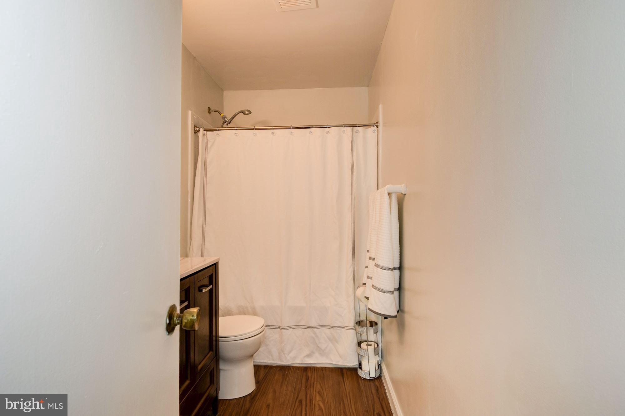 WINDSOR PARK - Residential