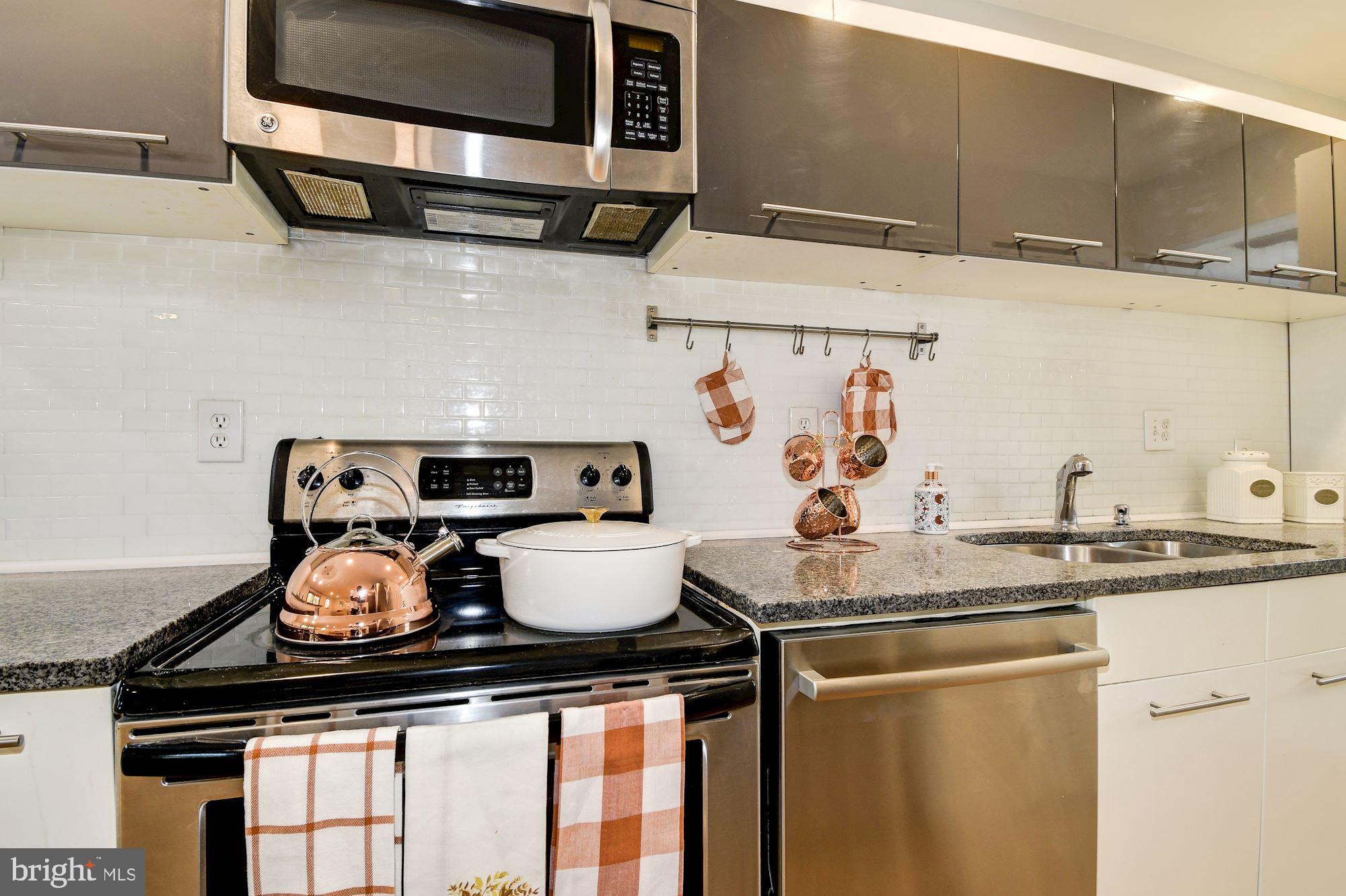 WINDSOR PARK - Residential