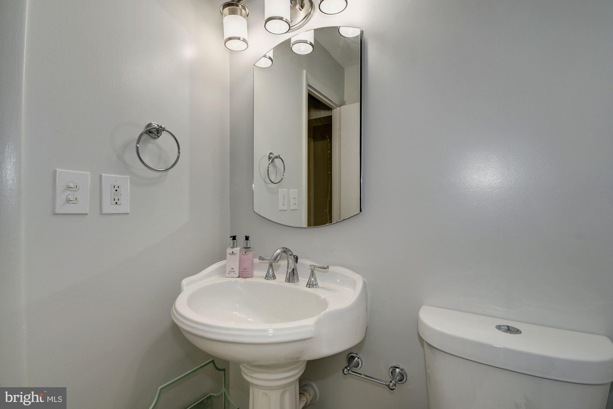 WINDSOR PARK - Residential