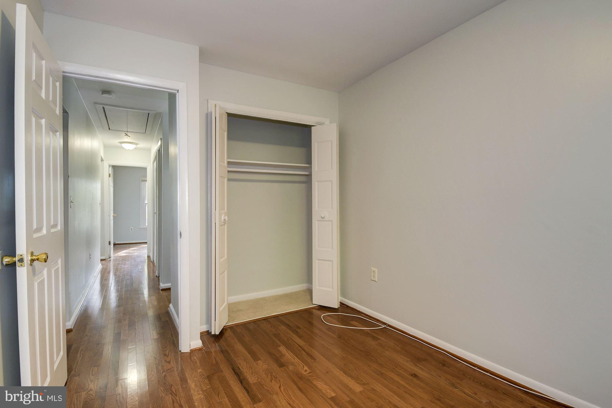 WINDSOR PARK - Residential