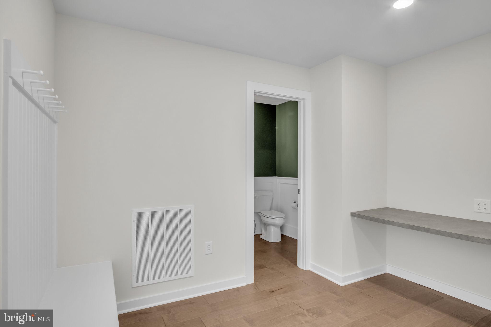 FLOWING SPRINGS - Residential