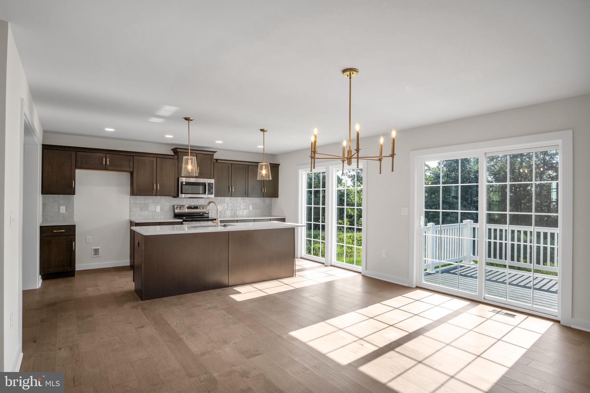 FLOWING SPRINGS - Residential