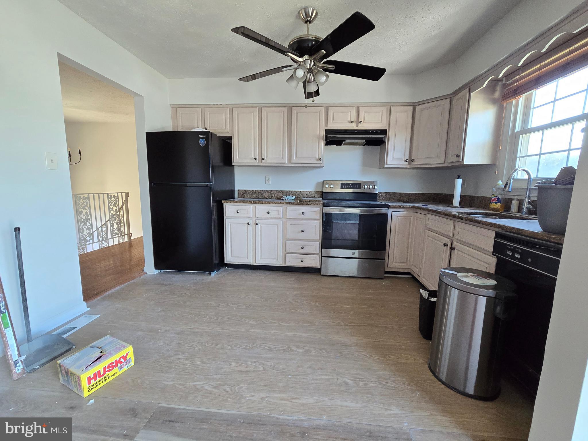 CLINTON DALE ESTATES - Residential