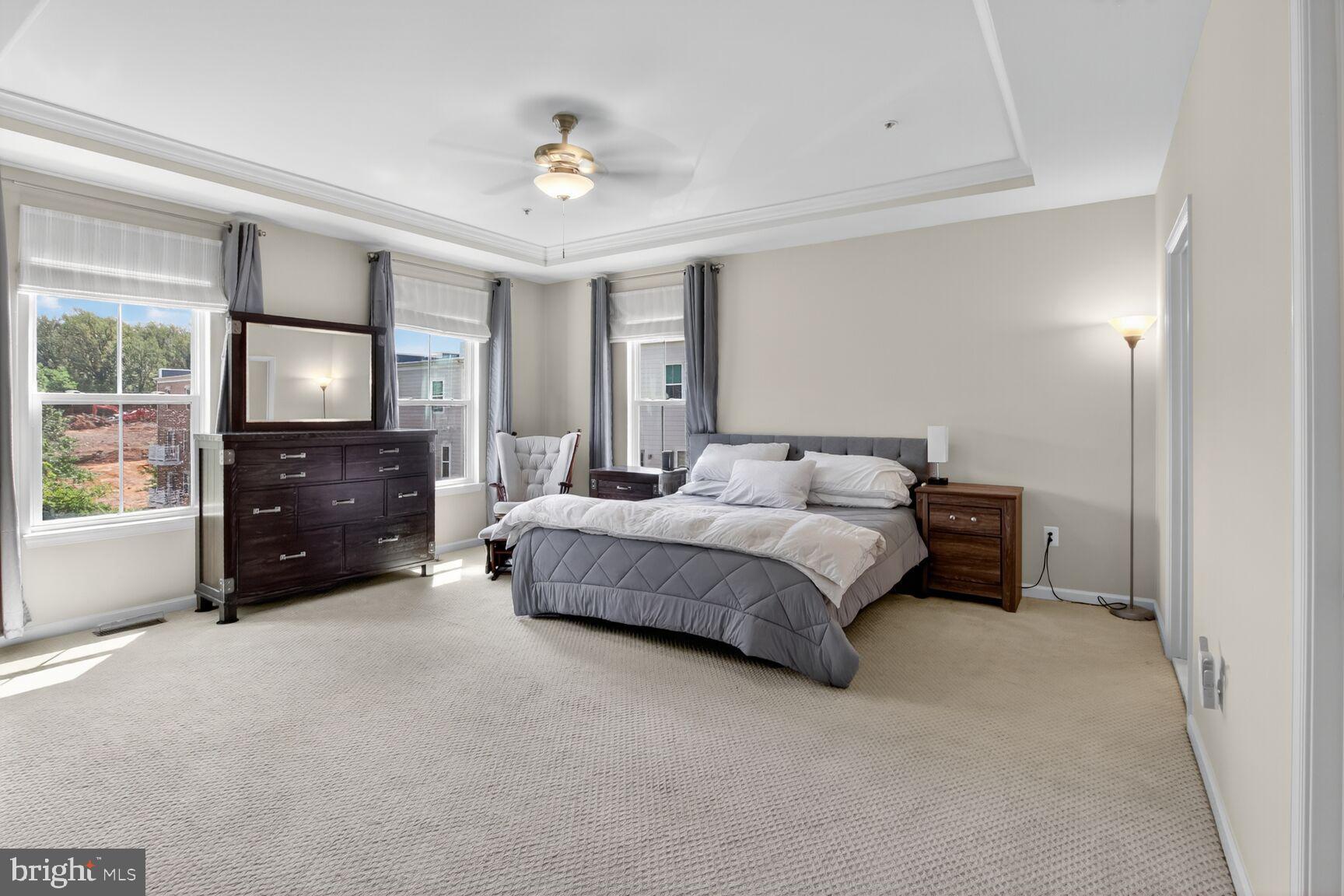 PARKLANDS AT WATKINS MILL - Residential