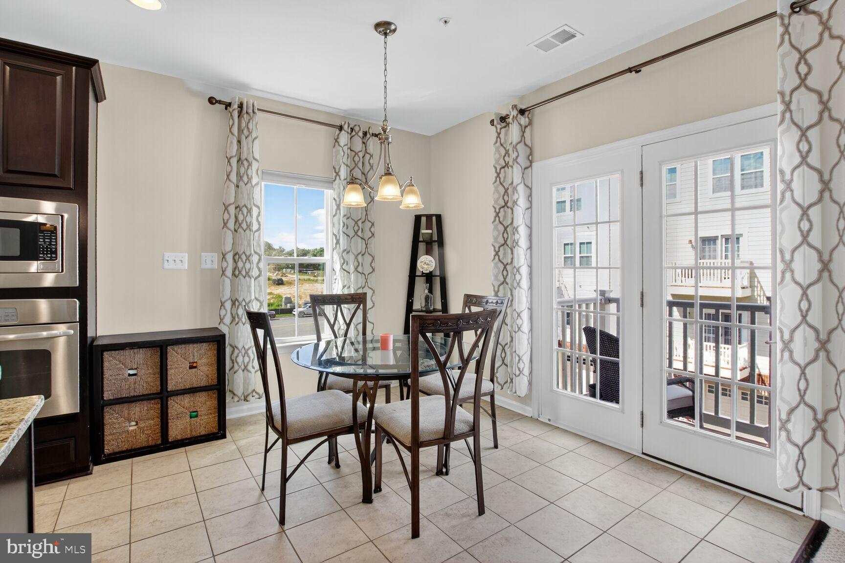 446 BLUE FLAX PLACE 446