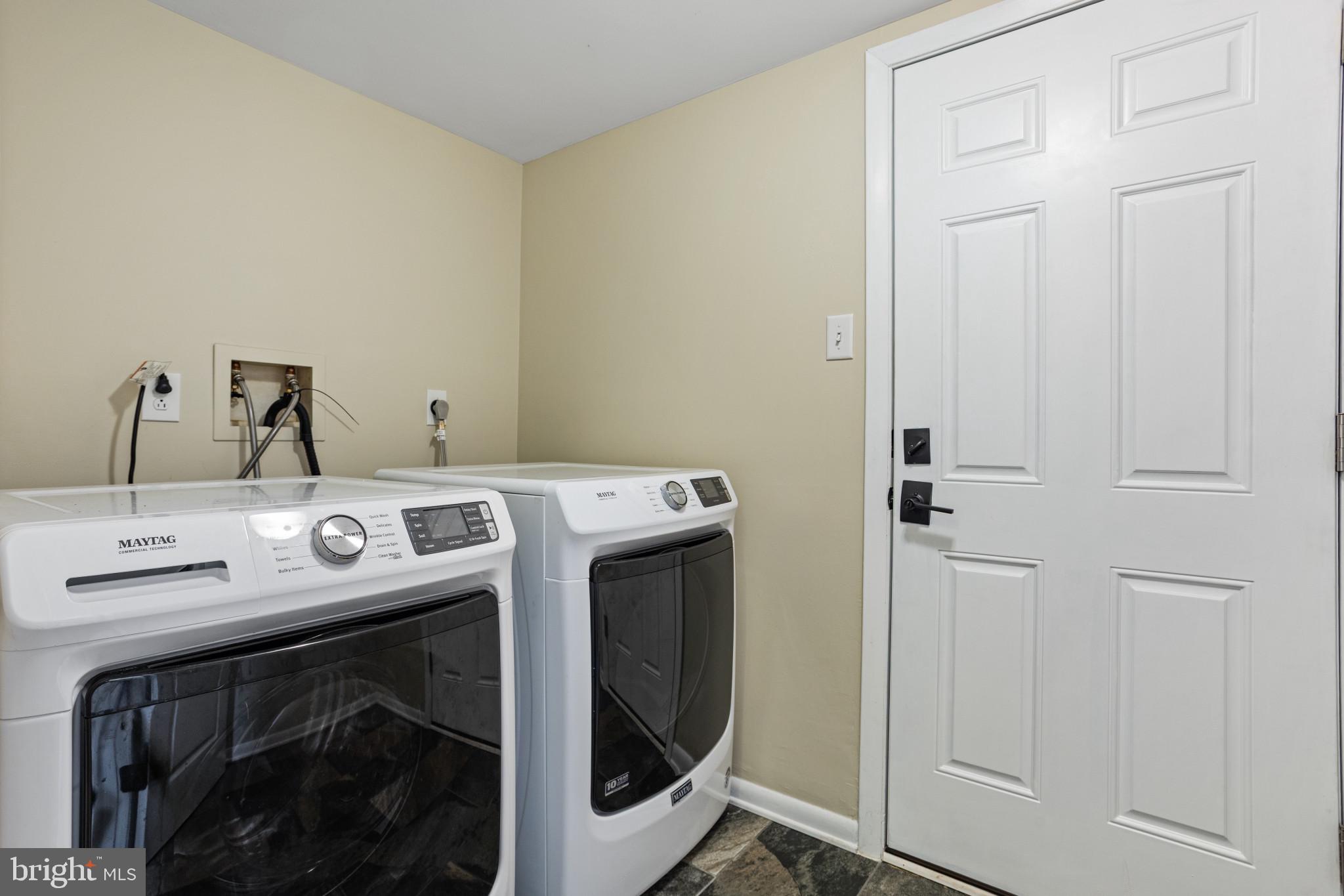 VILLAGE OF KINGS CONTRIVANCE - Residential