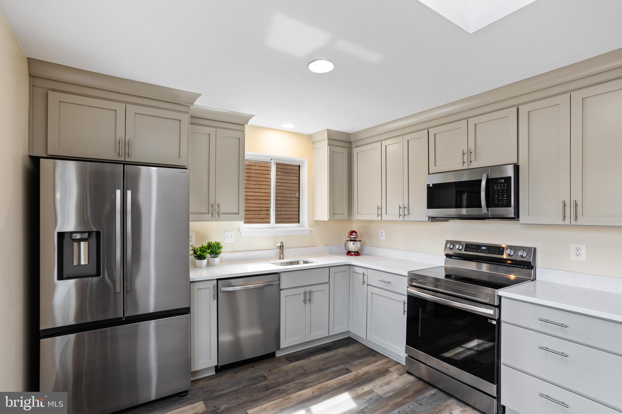 VILLAGE OF KINGS CONTRIVANCE - Residential