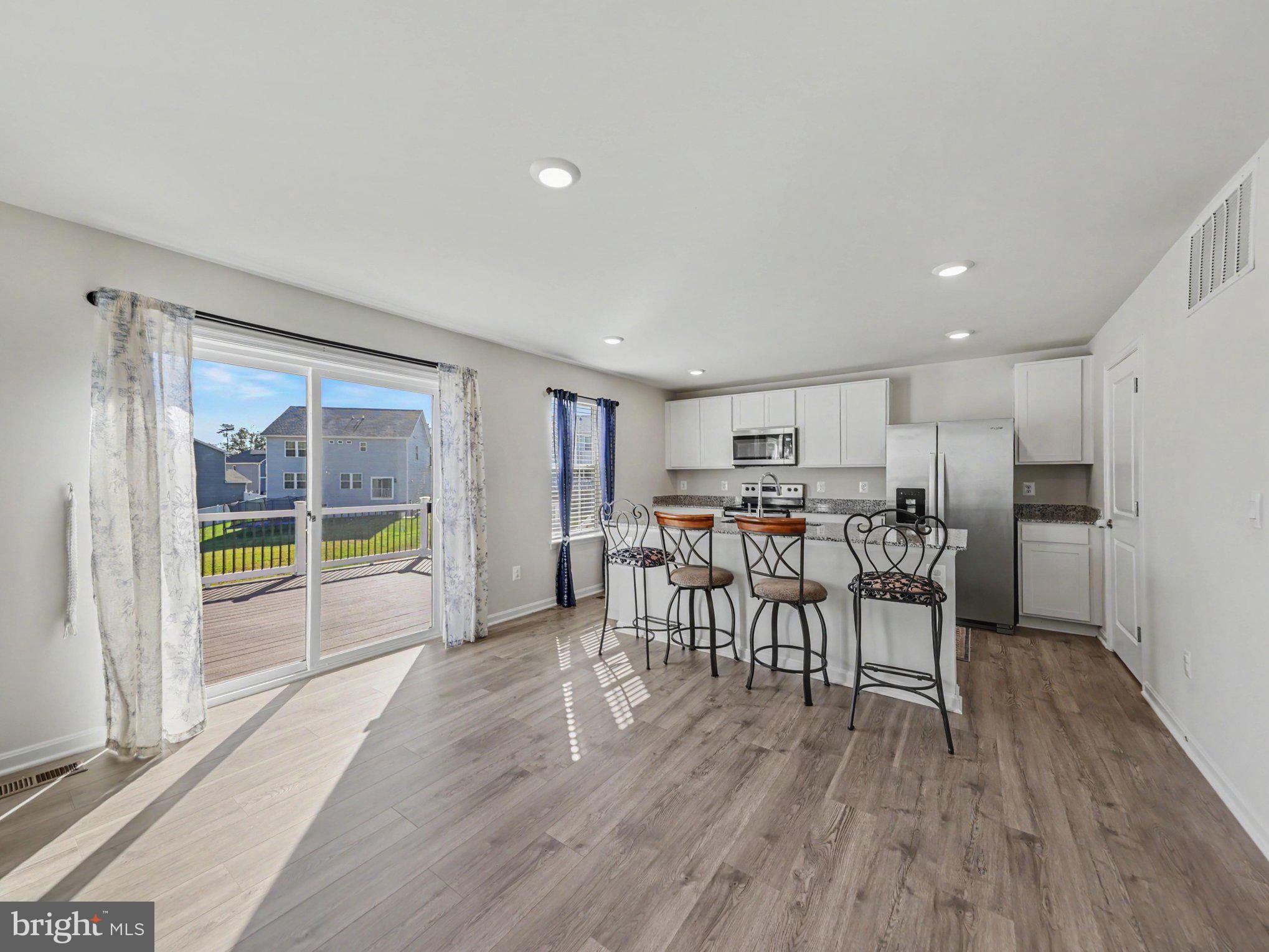 3282 WHITE TAIL DRIVE
