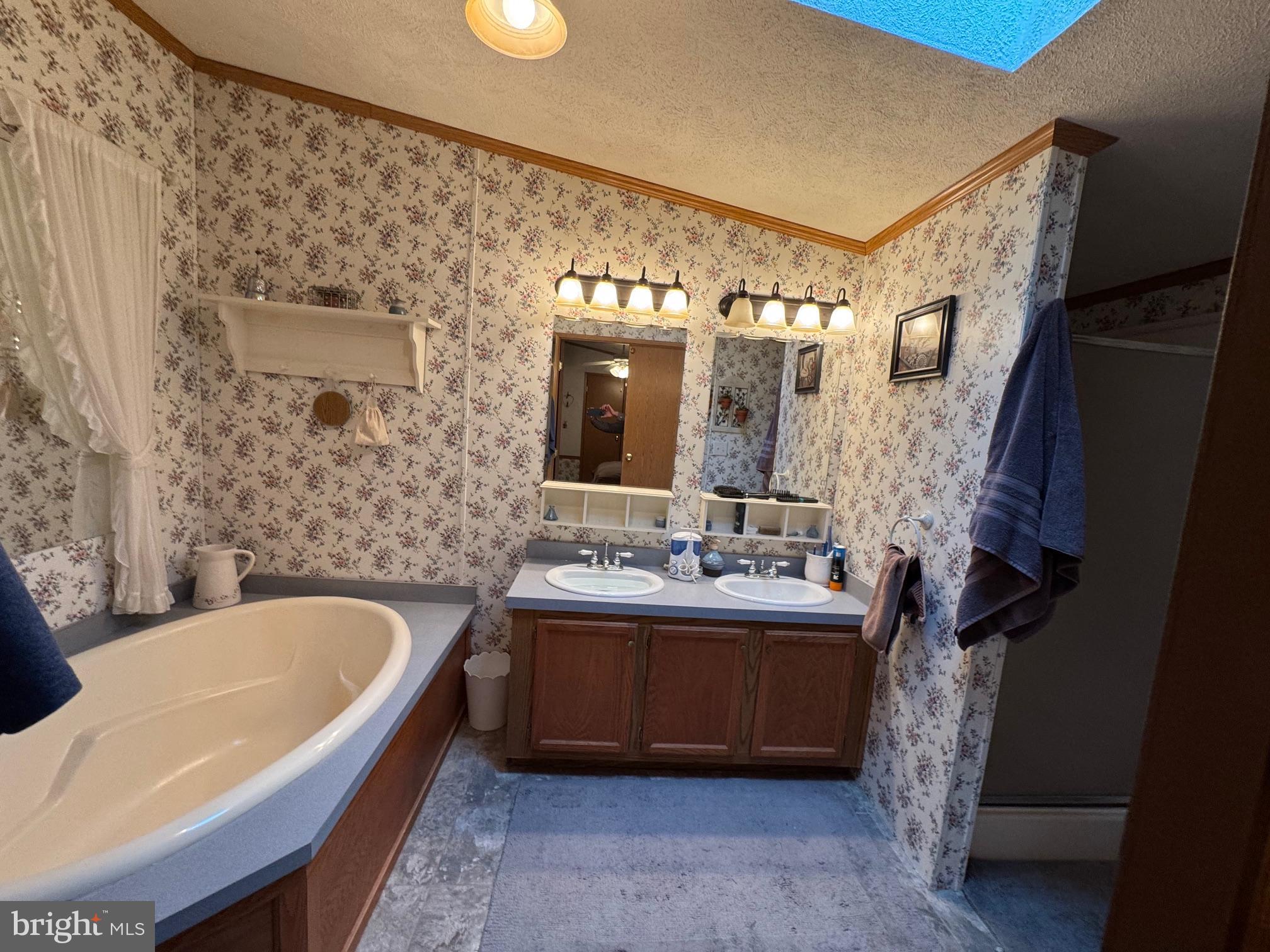 MILL CREEK ESTATES - Residential