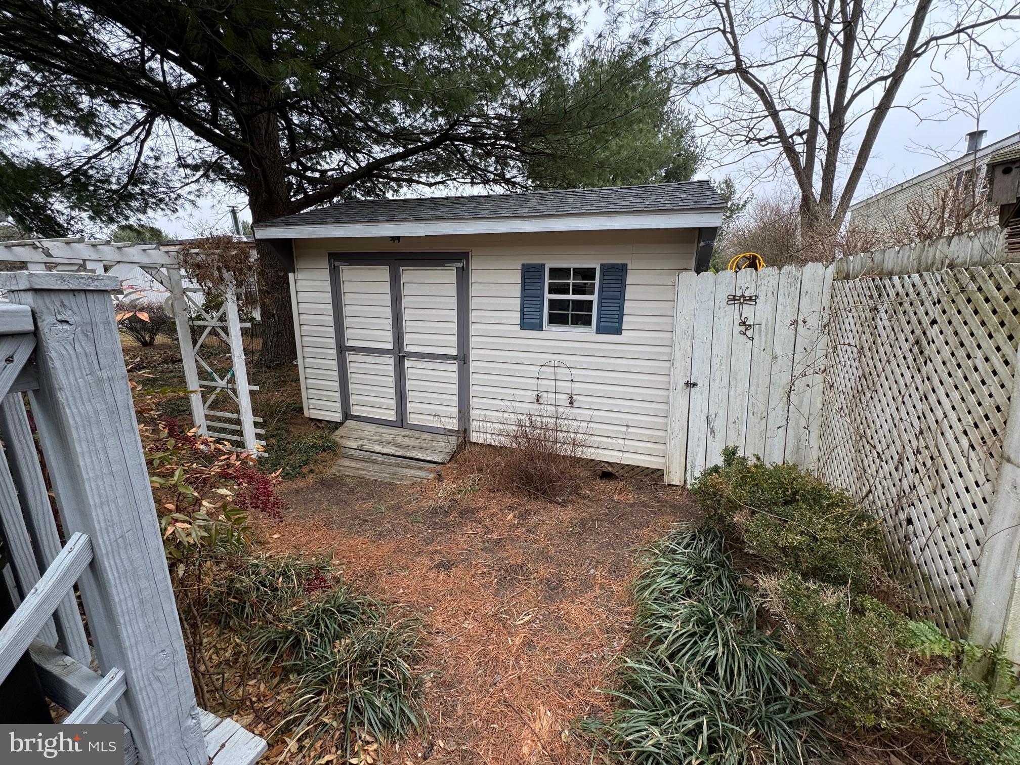 MILL CREEK ESTATES - Residential