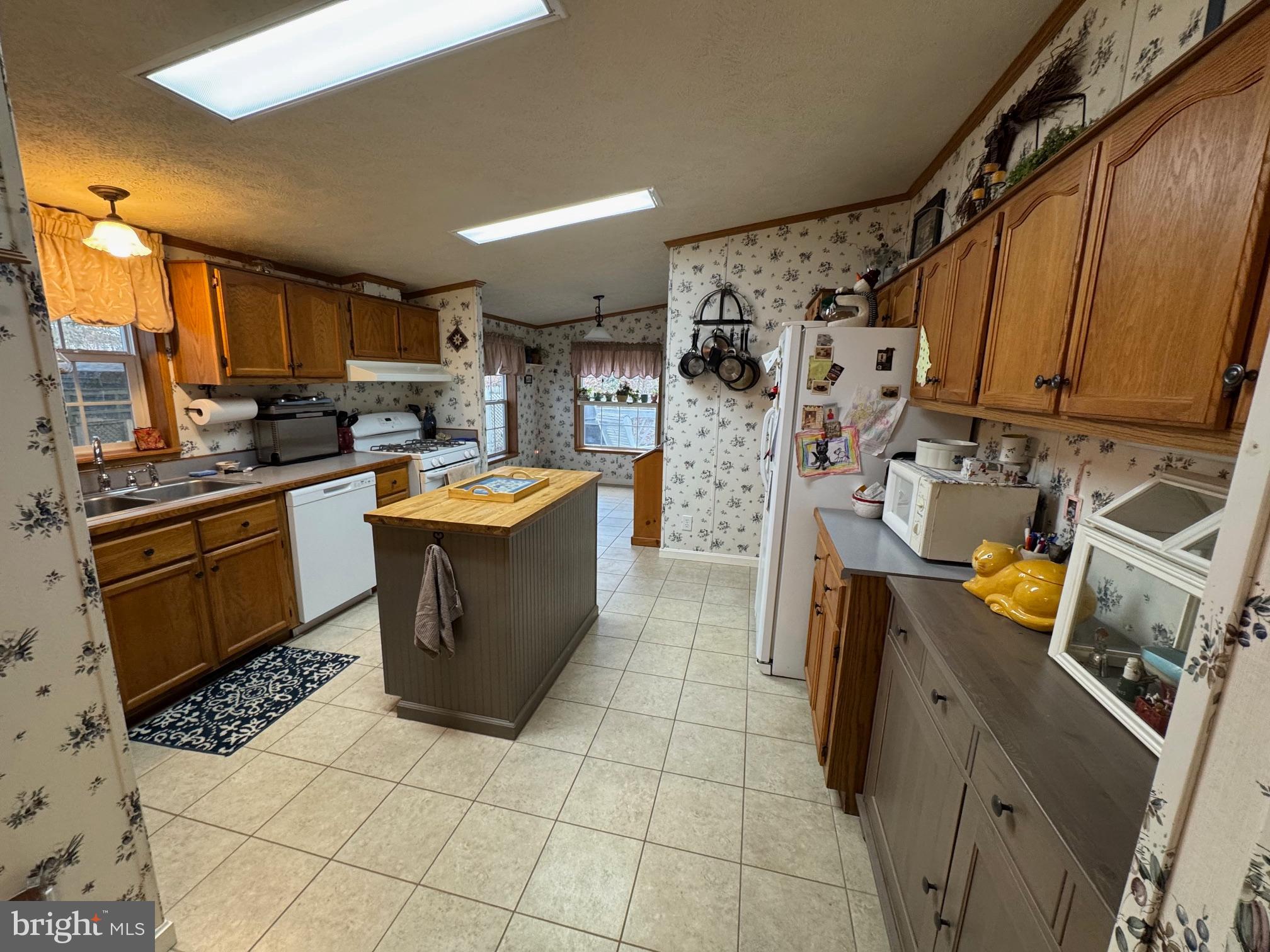 MILL CREEK ESTATES - Residential