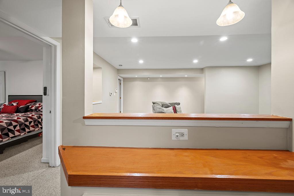 CEDAR VALLEY CONDOMINIUM - Residential