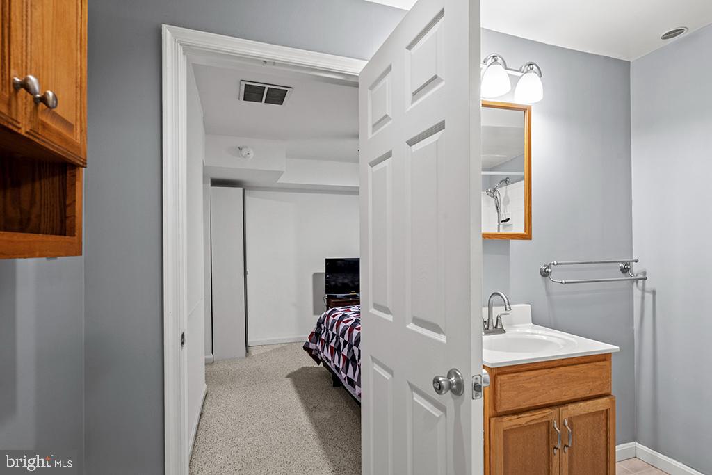 CEDAR VALLEY CONDOMINIUM - Residential