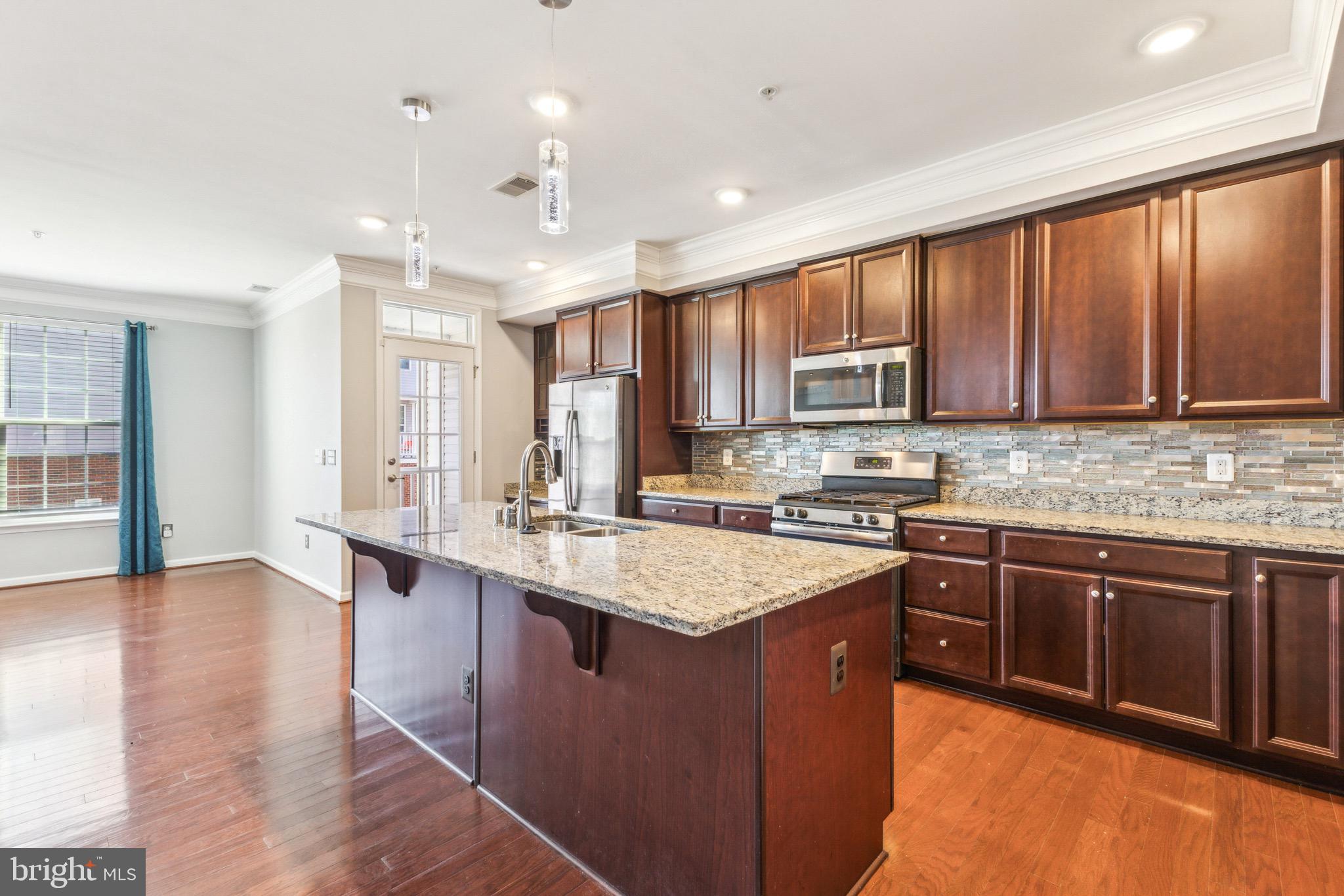 BRIARWOOD - Residential