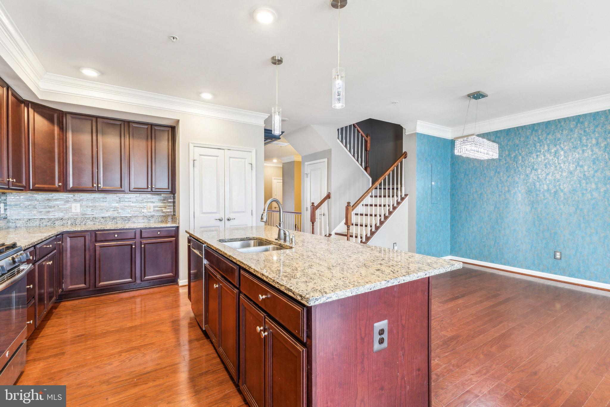 BRIARWOOD - Residential