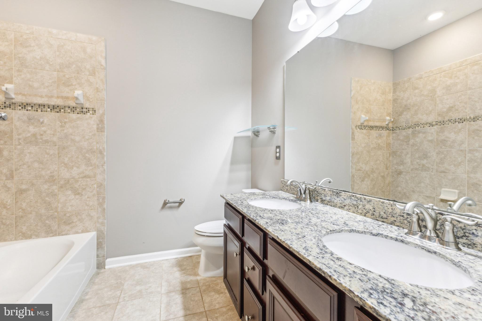 BRIARWOOD - Residential