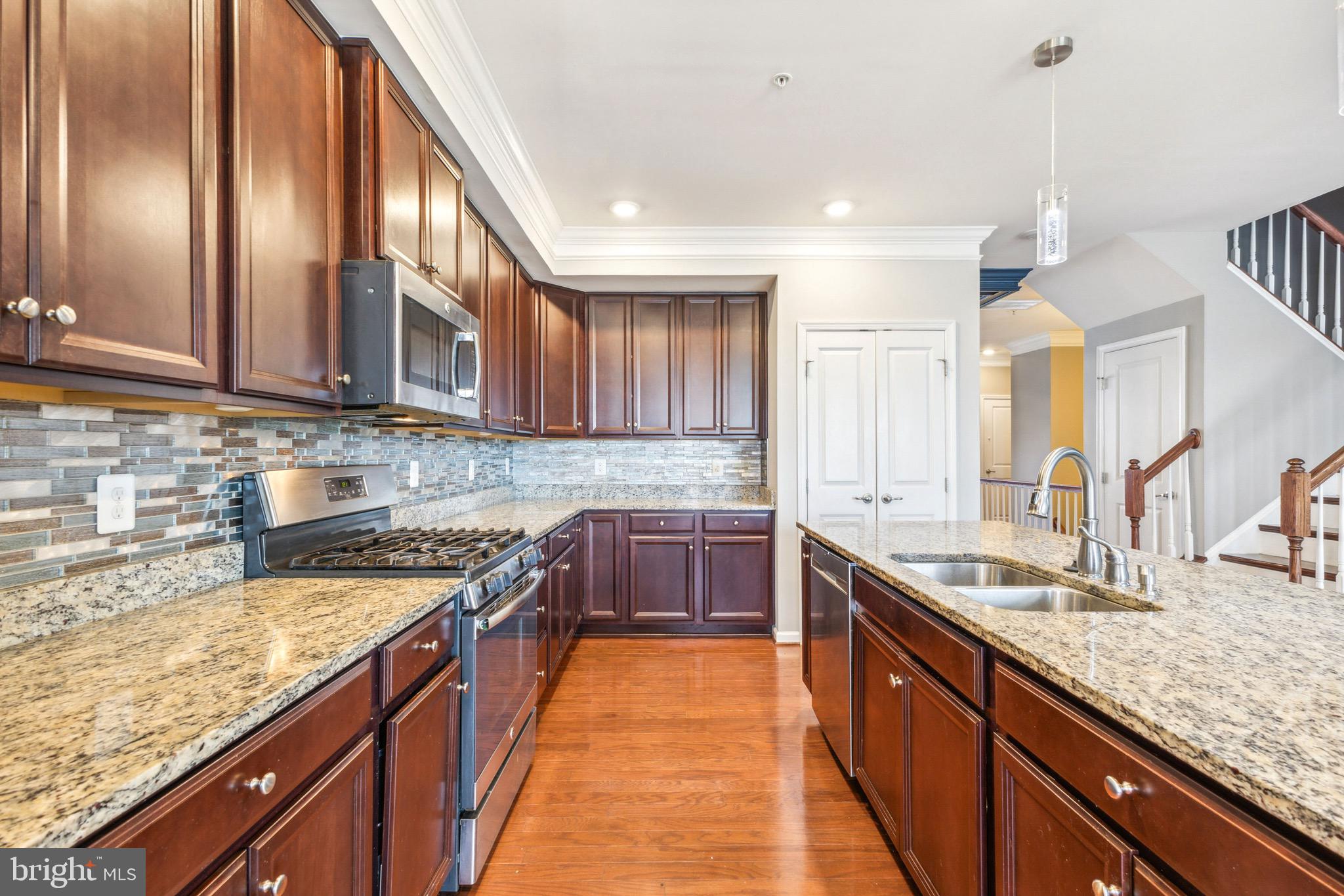 BRIARWOOD - Residential