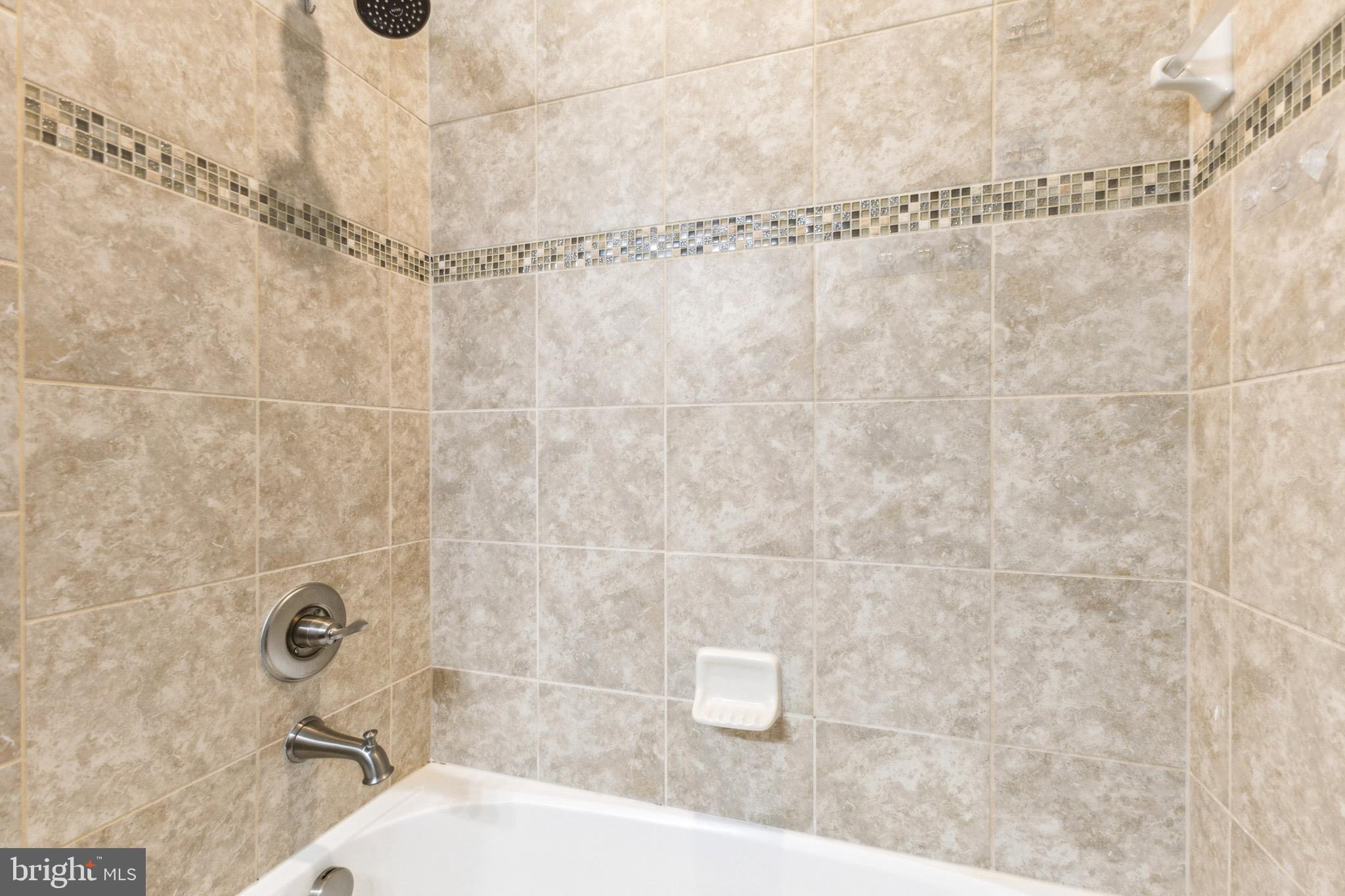 BRIARWOOD - Residential