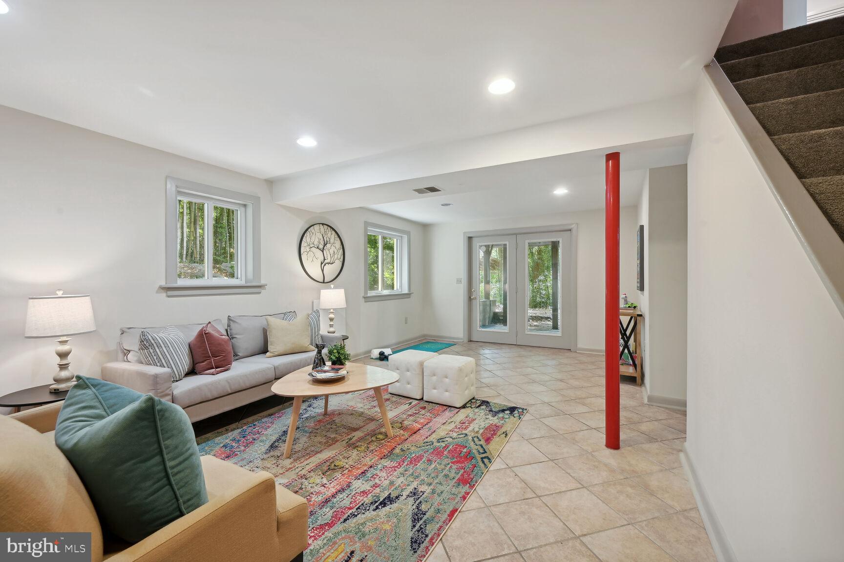 CAPITOL VIEW PARK - Residential