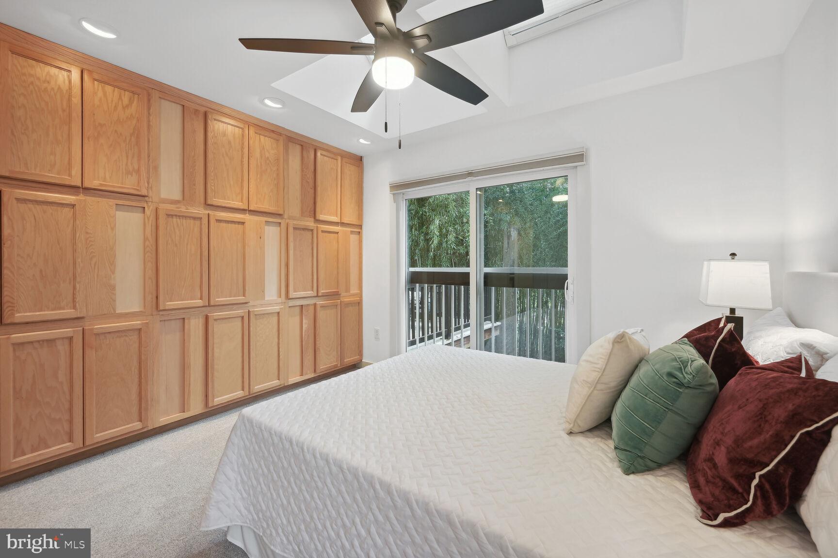 CAPITOL VIEW PARK - Residential