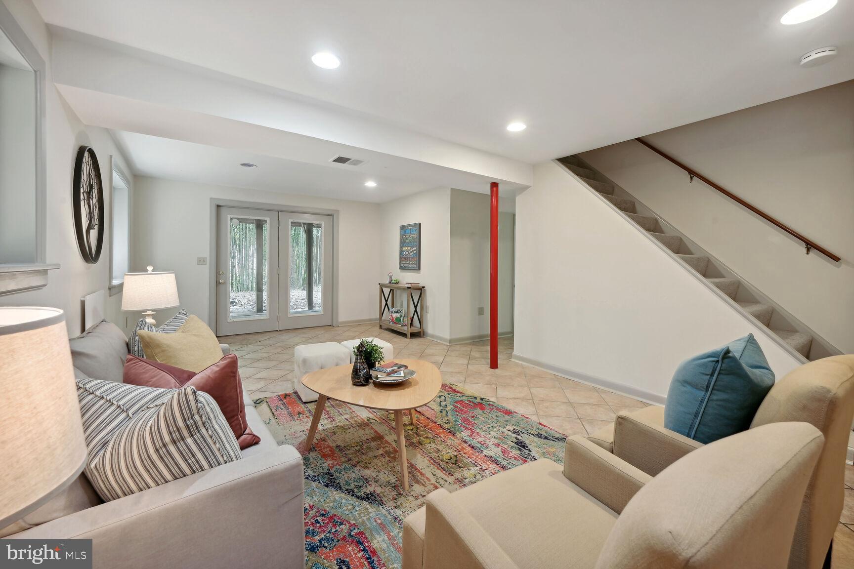 CAPITOL VIEW PARK - Residential