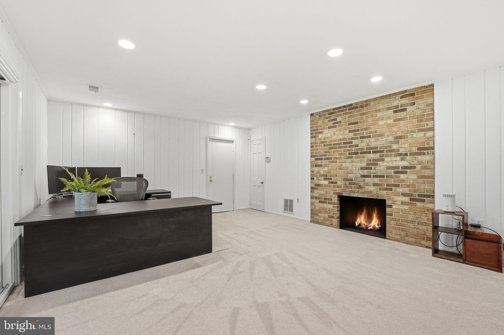 WOODHAVEN - Residential