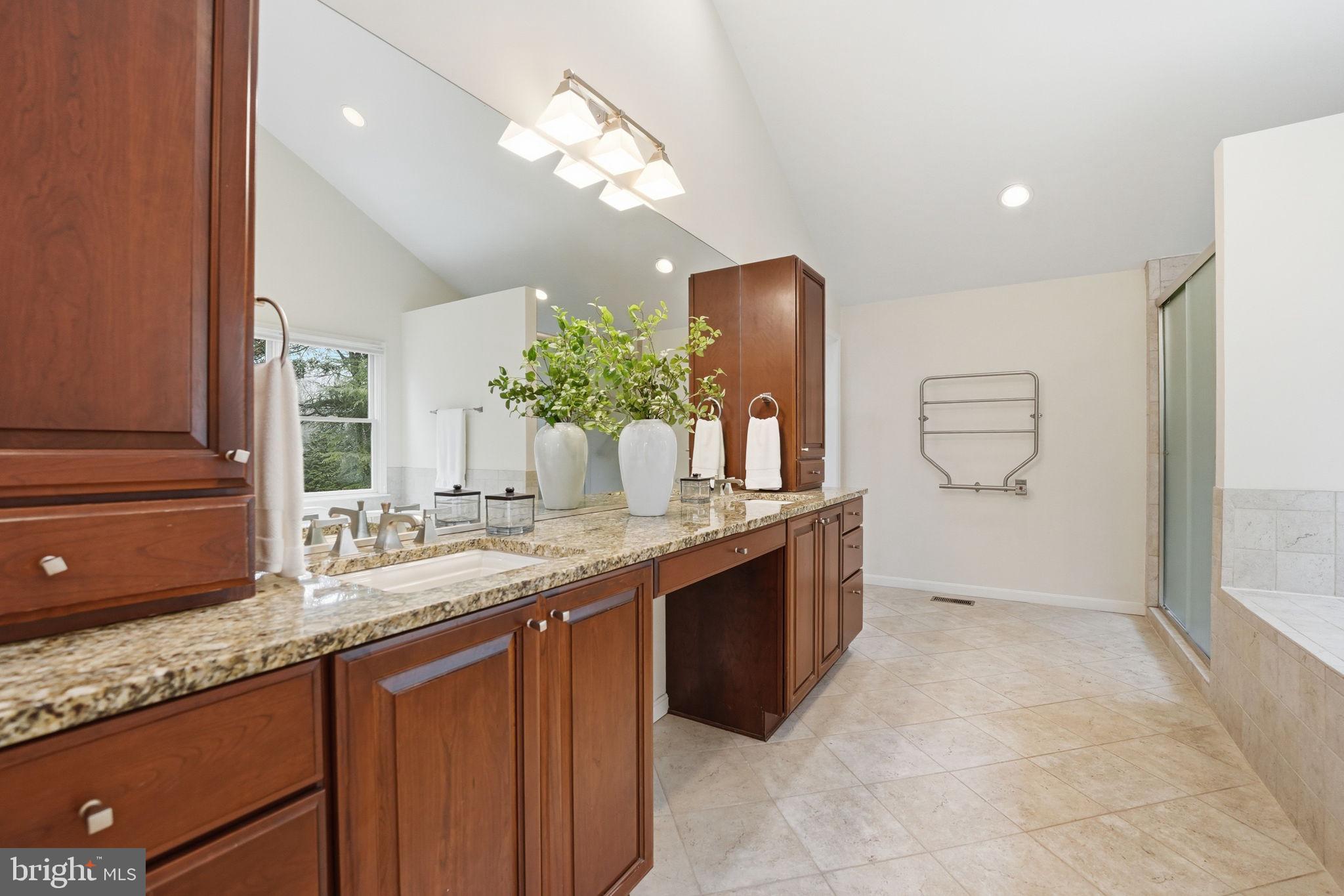 WOODHAVEN - Residential