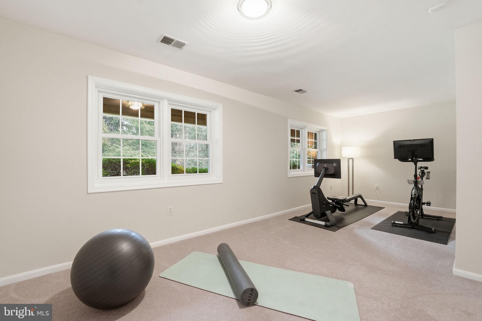 WOODHAVEN - Residential