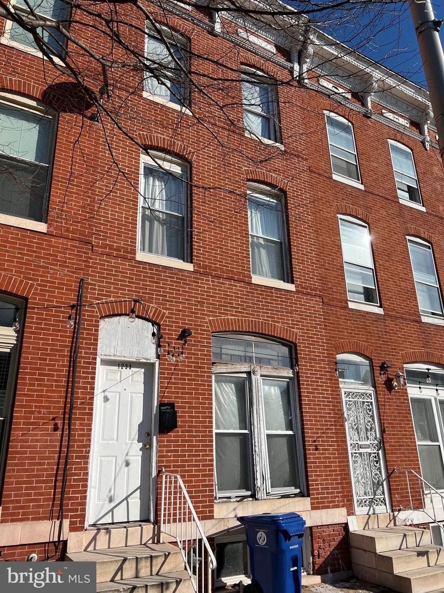 ***Multiple Offers - BEST & HIGHEST DUE SAT 2/10 10:00PM*** 
Please submit your best and highest offer today. Saturday 2/10 by 10:00PM. Email all offers with proof of funds to the listing agent.
Large 16' wide 3-story rowhome with high ceilings. Walking distance to Johns Hopkins Medical Institute and Eager Park. Needs full renovation. Full basement could be finished. Room for parking. May qualify for Vacant-to-Value (V2V) program. Sold As-Is.