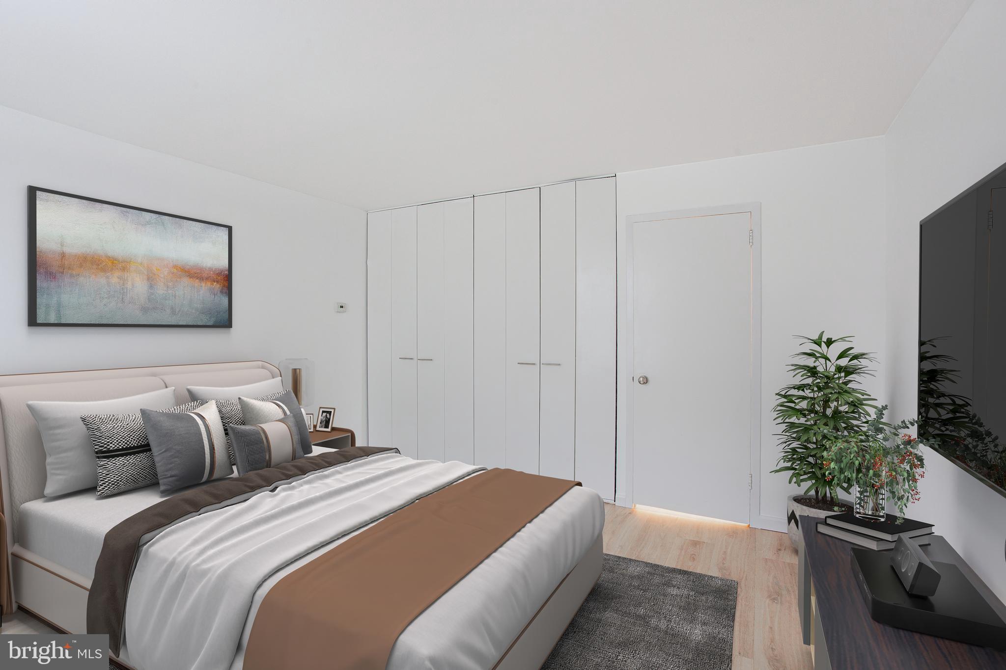 ROXBOROUGH - Residential