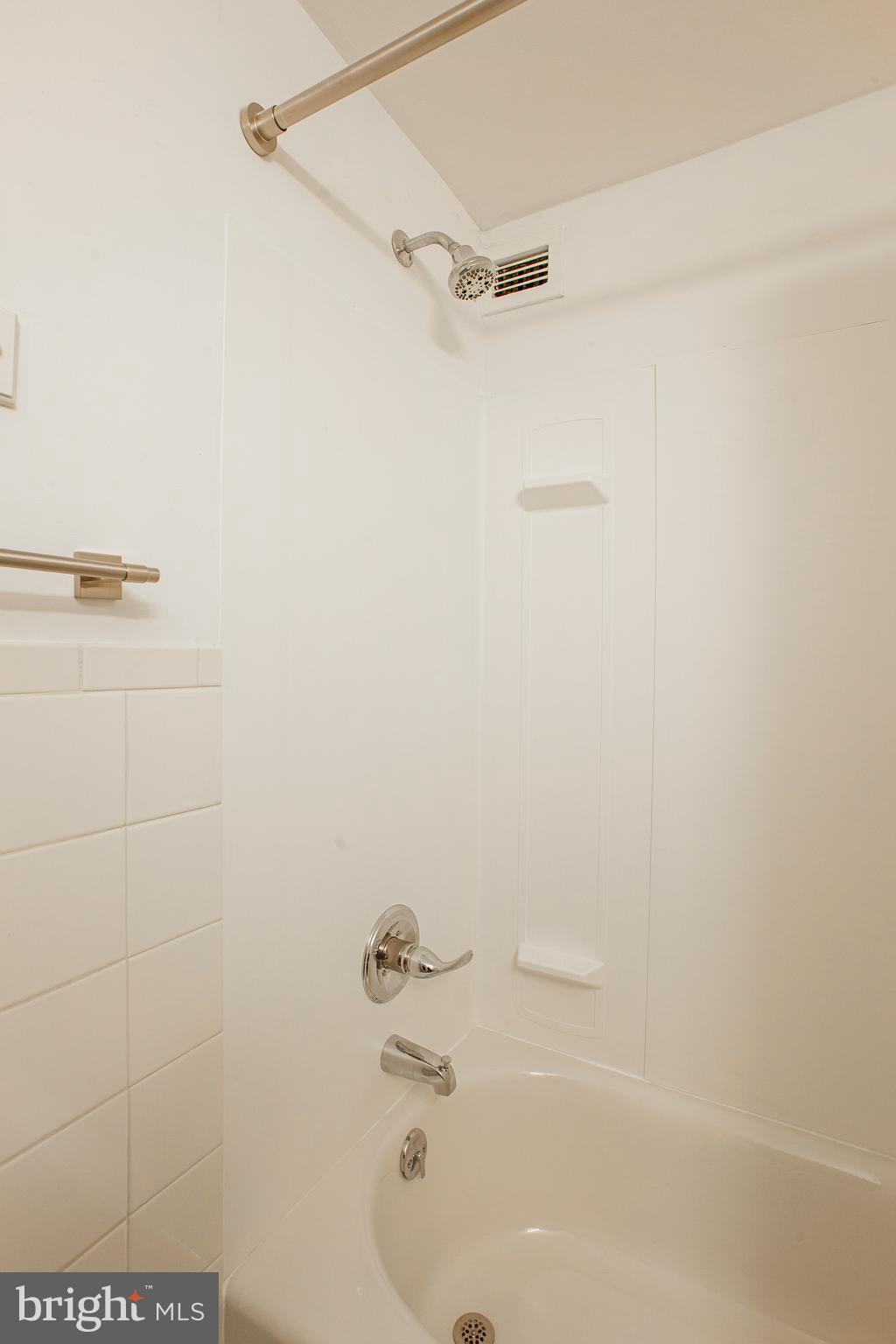 ROXBOROUGH - Residential