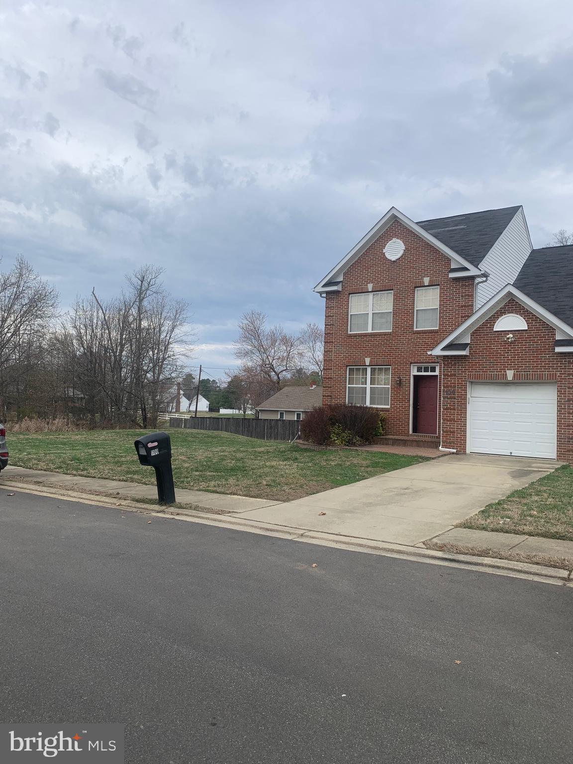 NORTH CHASE - Residential