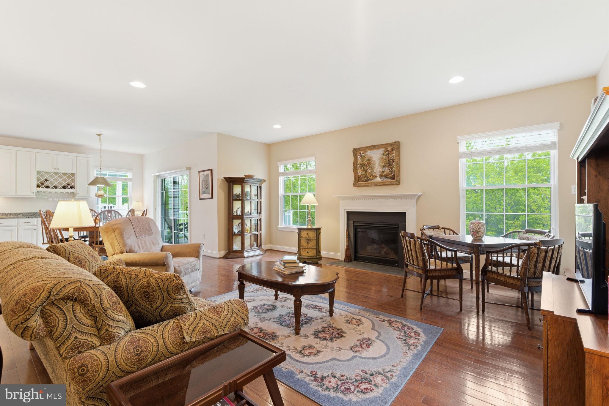 MONTGOMERY PRESERVE - Residential