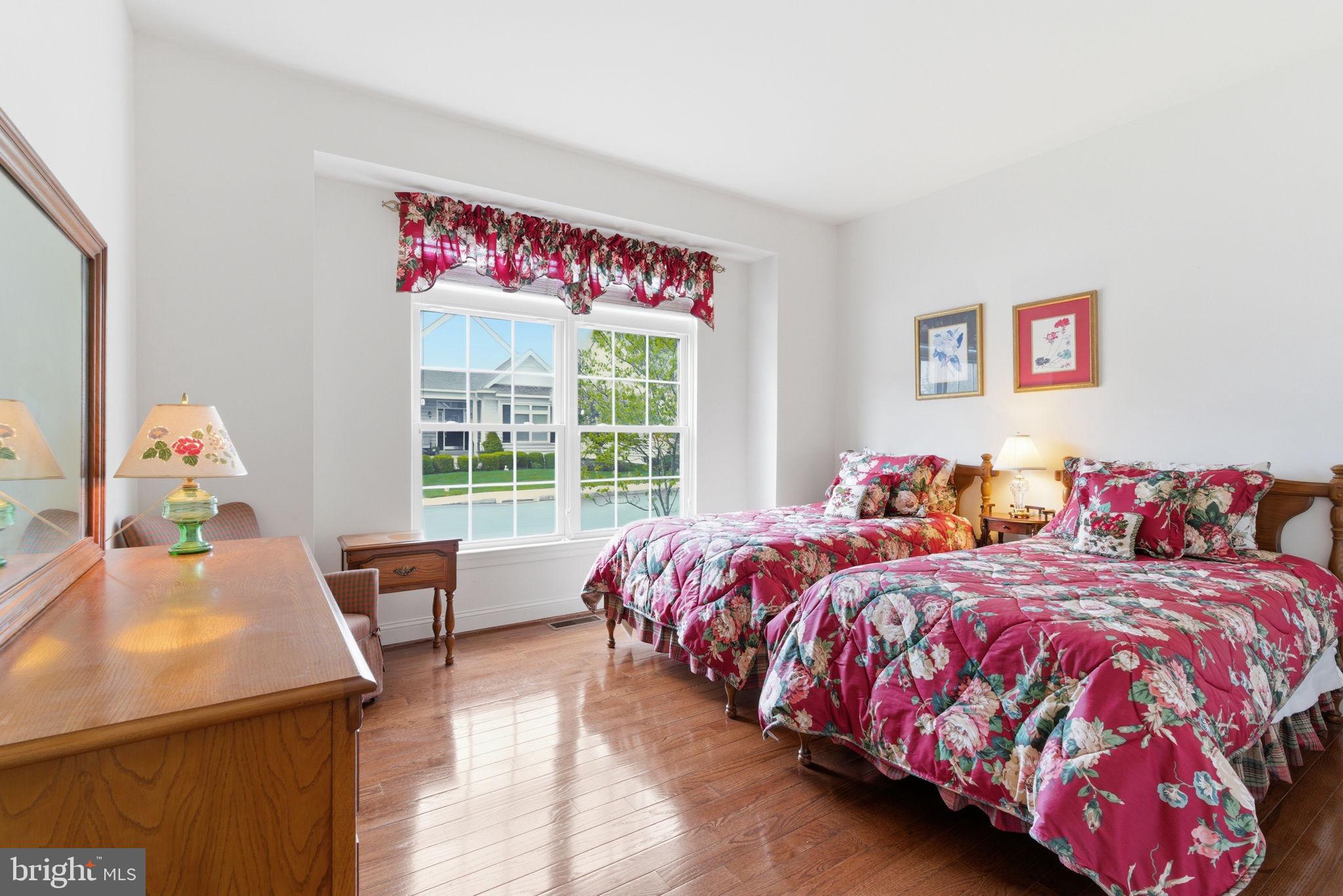 MONTGOMERY PRESERVE - Residential