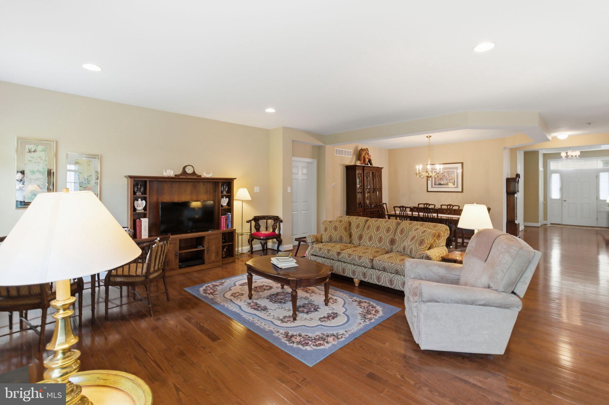 MONTGOMERY PRESERVE - Residential