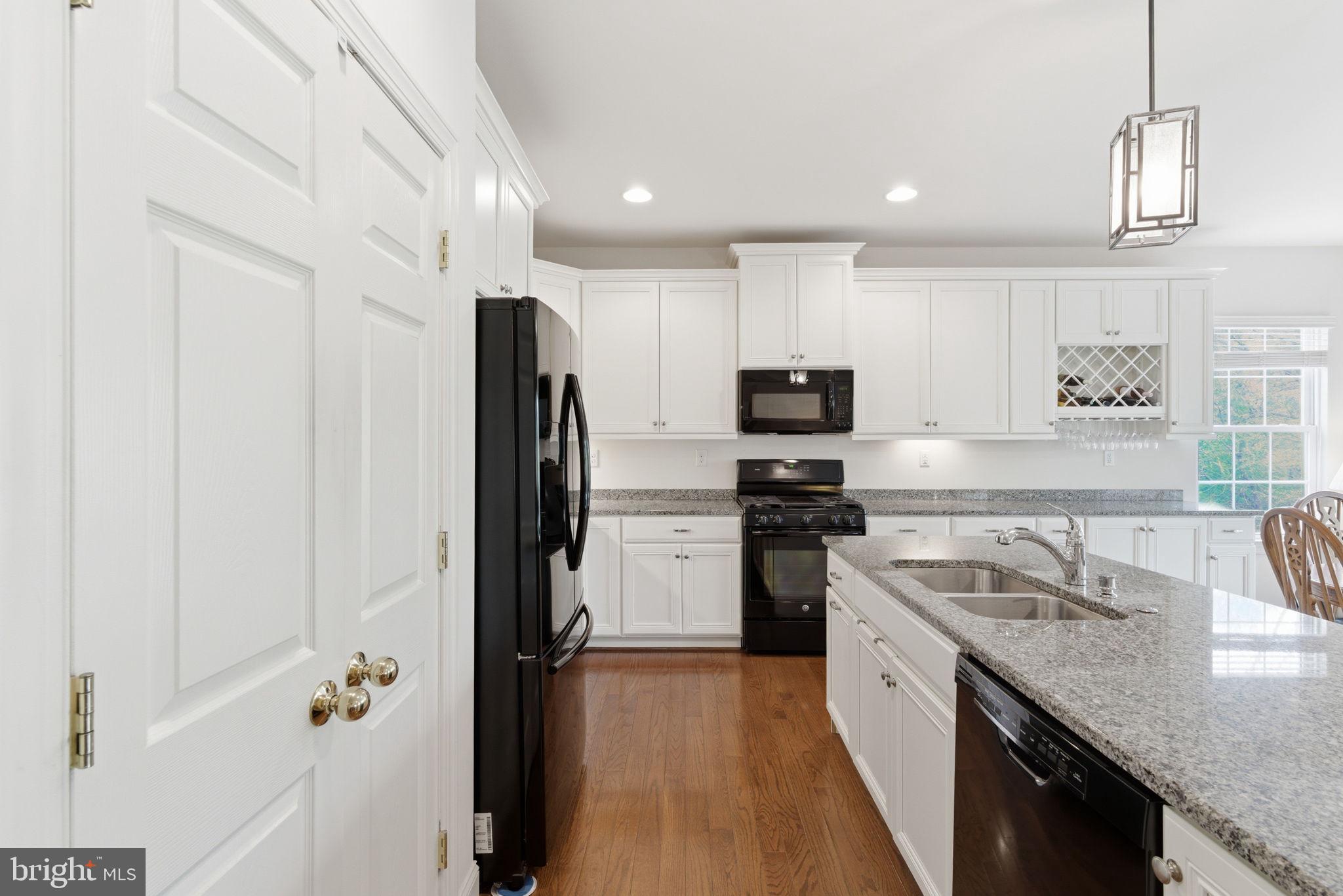 MONTGOMERY PRESERVE - Residential