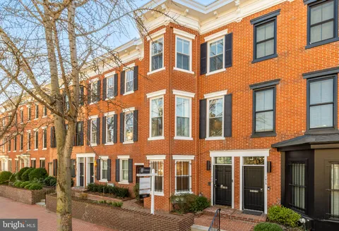 1422 Corcoran Street NW, Washington, DC MLS: DCDC2195632