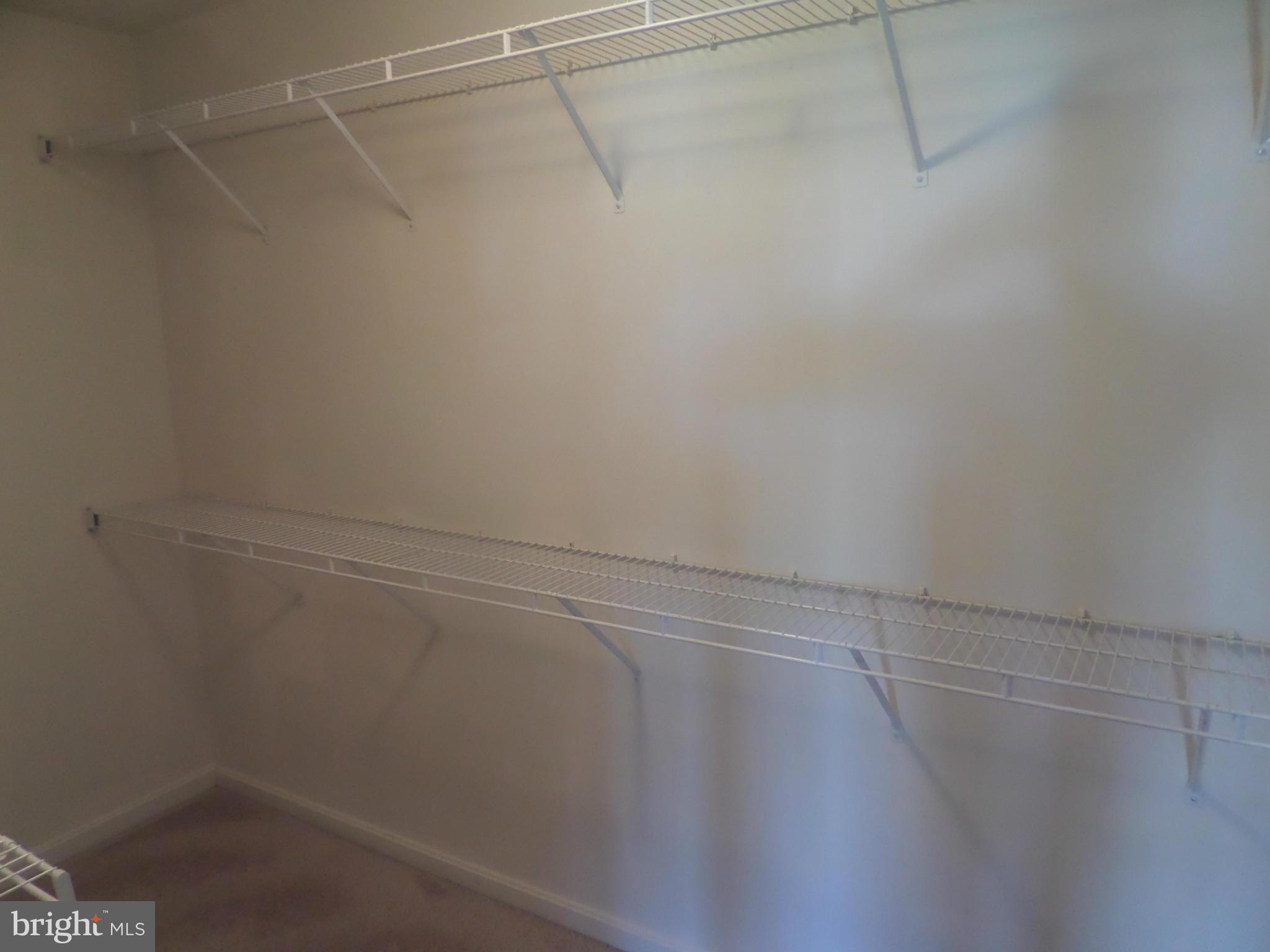 TALL OAKS - Residential Lease