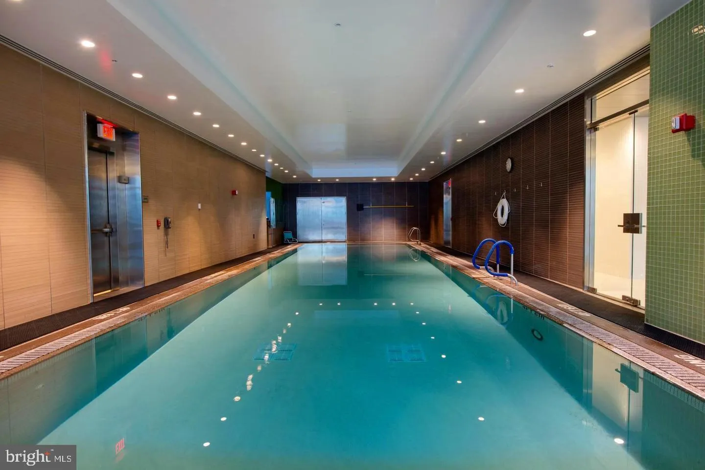 Philadelphia, Pennsylvania 19102, United States, 3 Bedrooms Bedrooms, ,4 BathroomsBathrooms,Residential,Active,31736