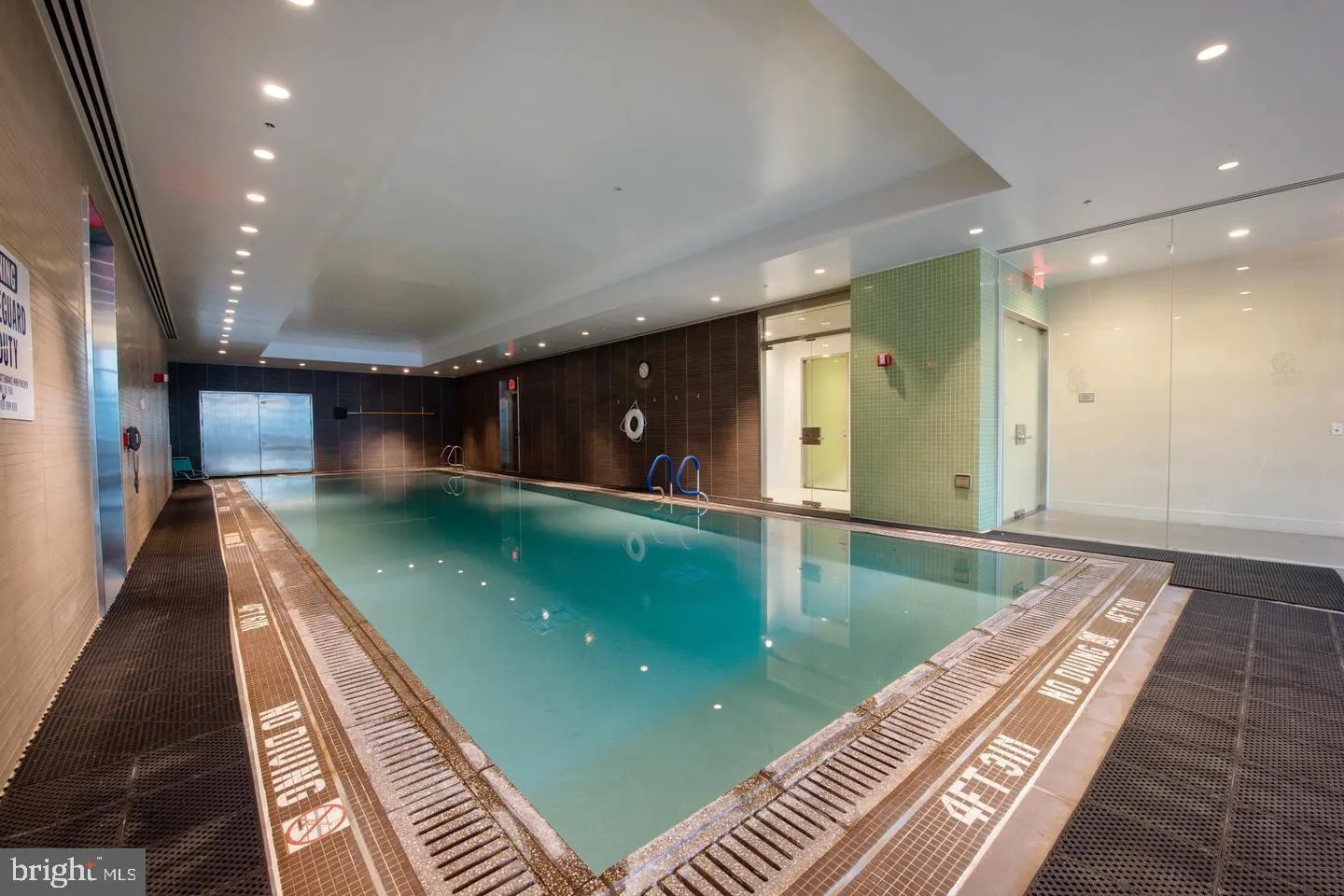 Philadelphia, Pennsylvania 19102, United States, 3 Bedrooms Bedrooms, ,4 BathroomsBathrooms,Residential,Active,31736