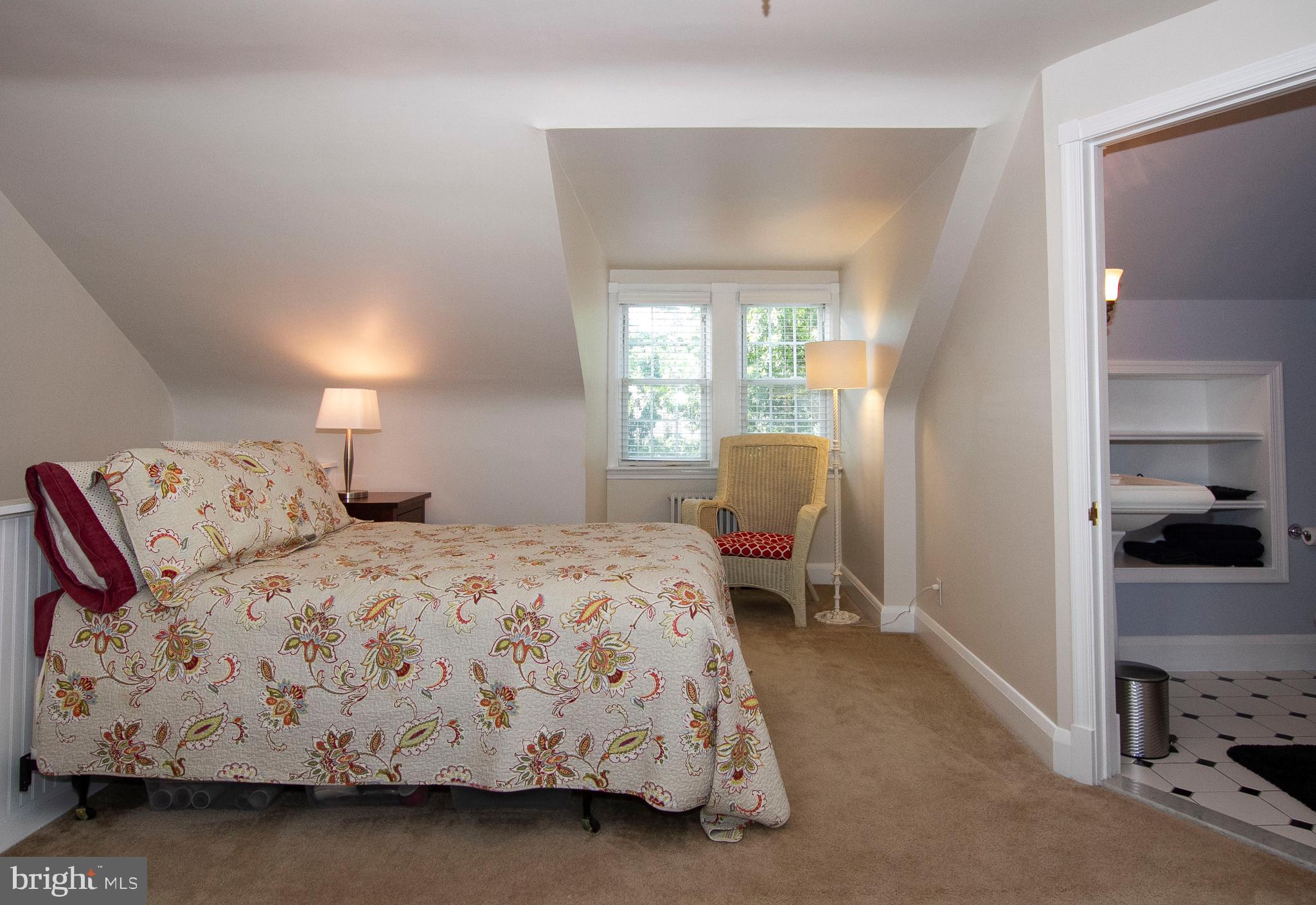 RODGERS FORGE - Residential