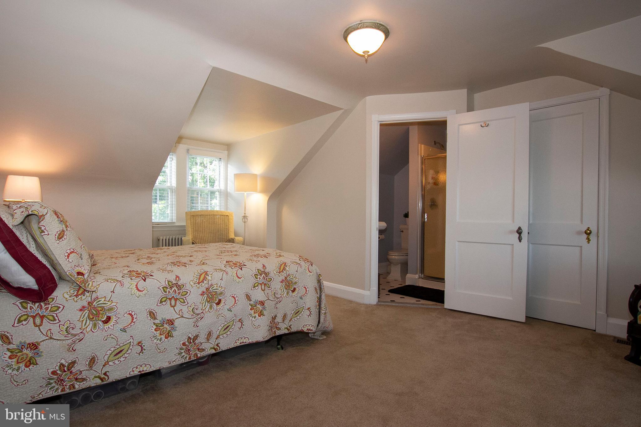 RODGERS FORGE - Residential