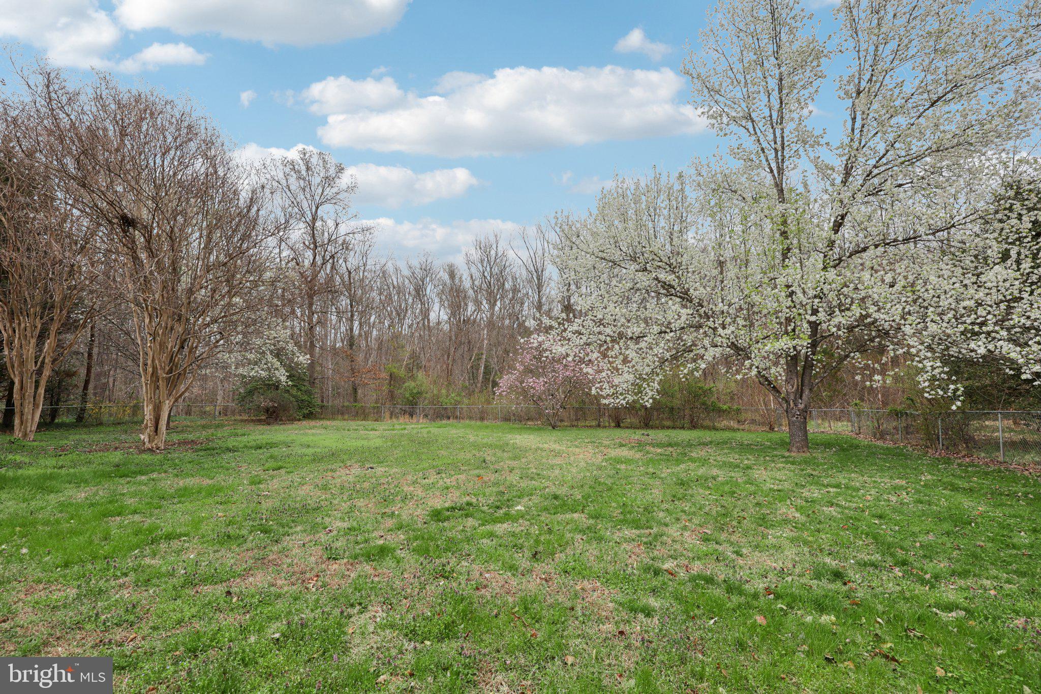 ARGYLE HILLS - Residential