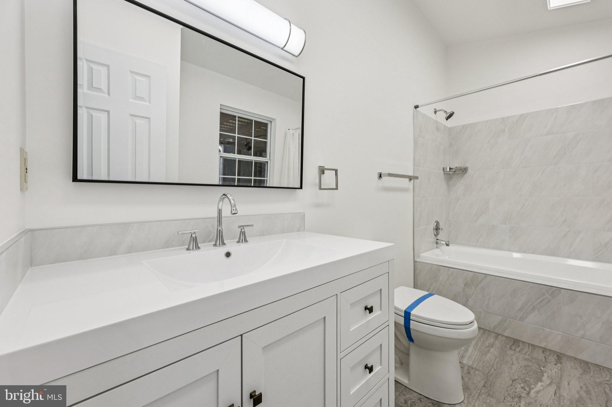 ARGYLE HILLS - Residential