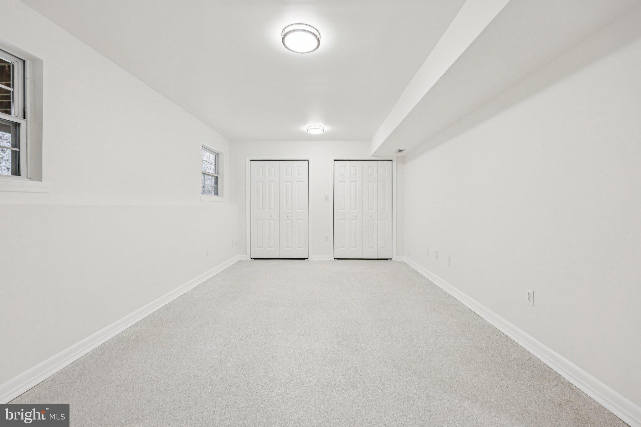 ARGYLE HILLS - Residential