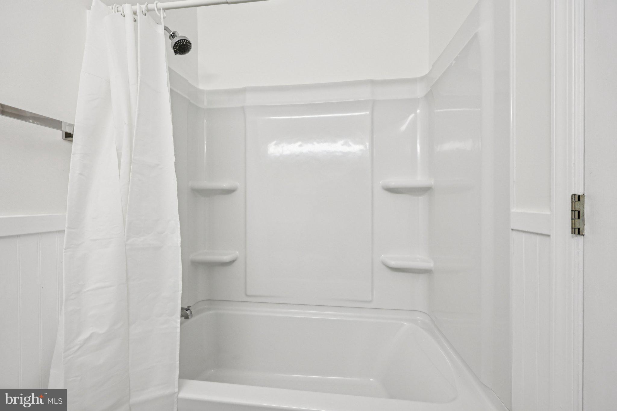 ARGYLE HILLS - Residential