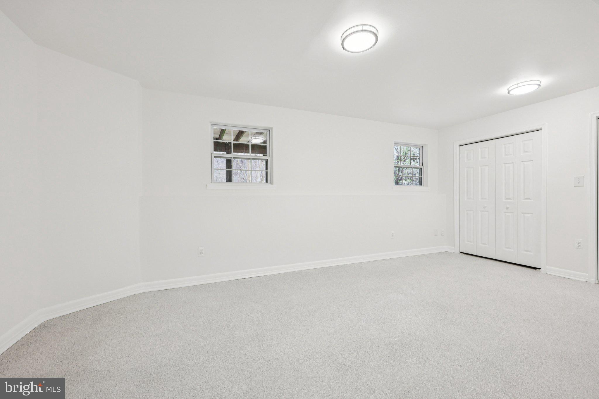 ARGYLE HILLS - Residential