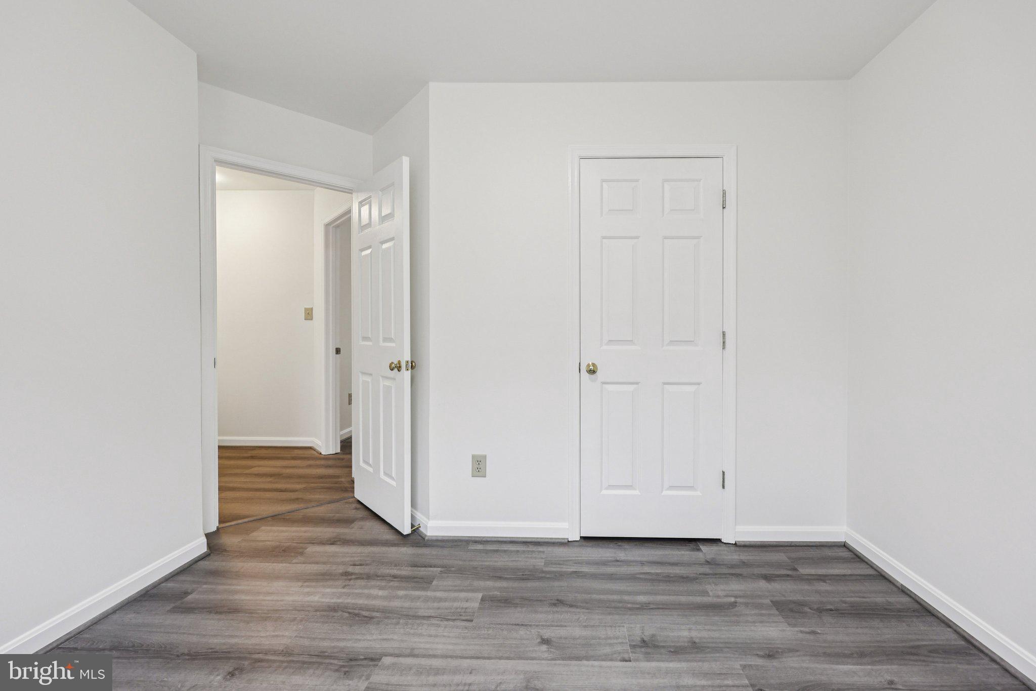 ARGYLE HILLS - Residential